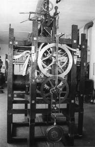 L'orologio dopo il restauro. Cliccare per ingrandire.